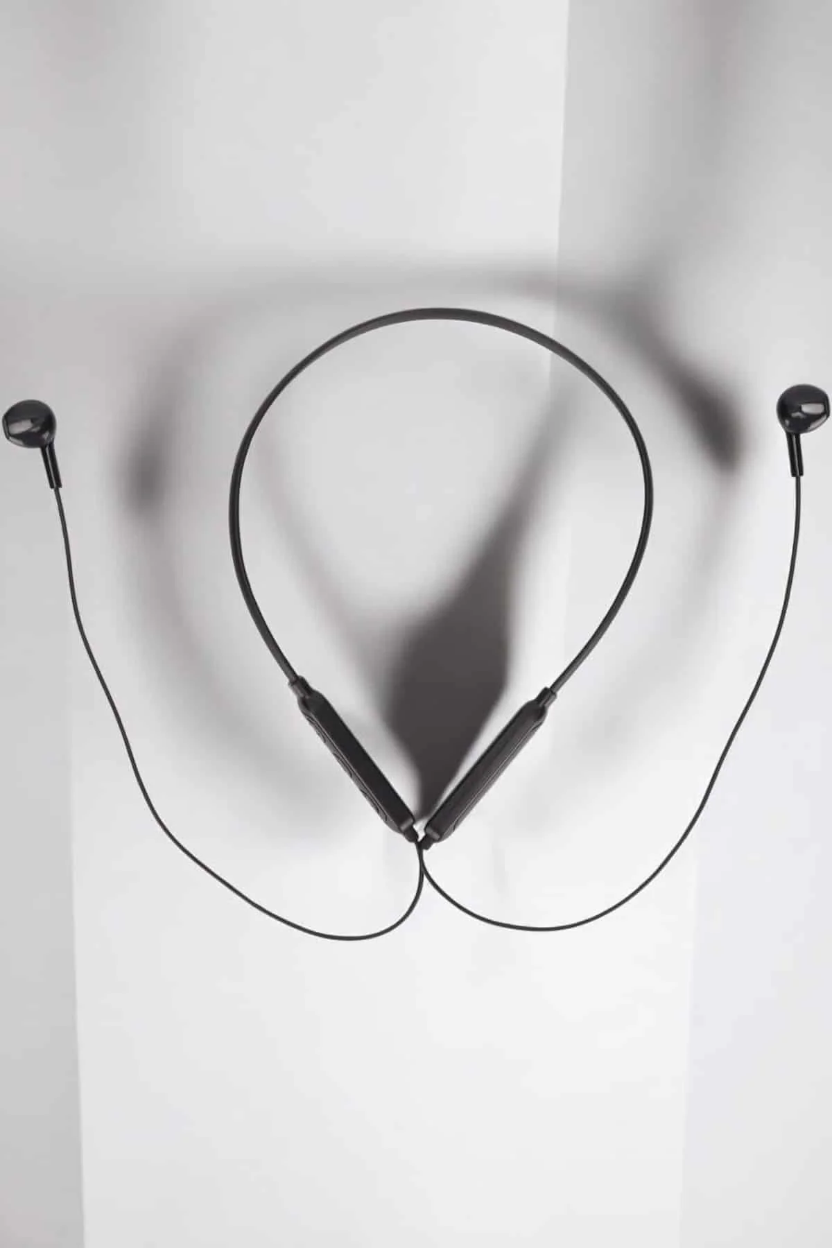 Yeni Nesil Bluetooth Kulaklık Kablolu Kulak İçi Dijital Göstergeli Yeni Nesil Bluetooth Kulaklık Kablolu Kulak İçi Dijital Göstergeli
