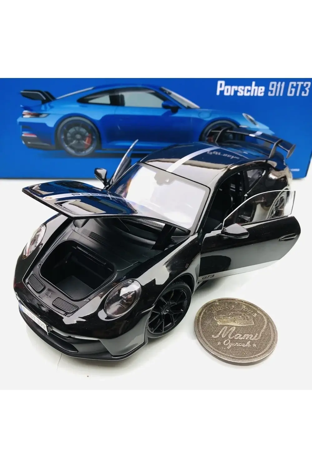 YENİ - NEW 2022 Porsche 911 (992) GT3 Black 1:18 Ölçek Maisto Pre