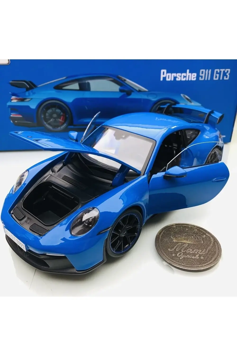 YENİ - NEW 2022 Porsche 911 (992) GT3 Blue 1:18 Ölçek Maisto Prem