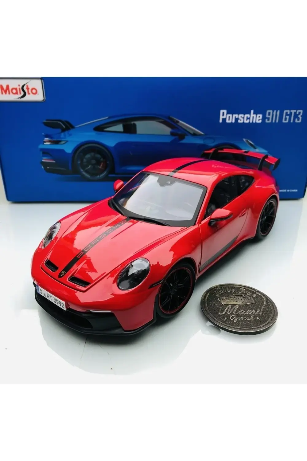YENİ - NEW 2022 Porsche 911 (992) GT3 Red 1:18 Ölçek Maisto Premi