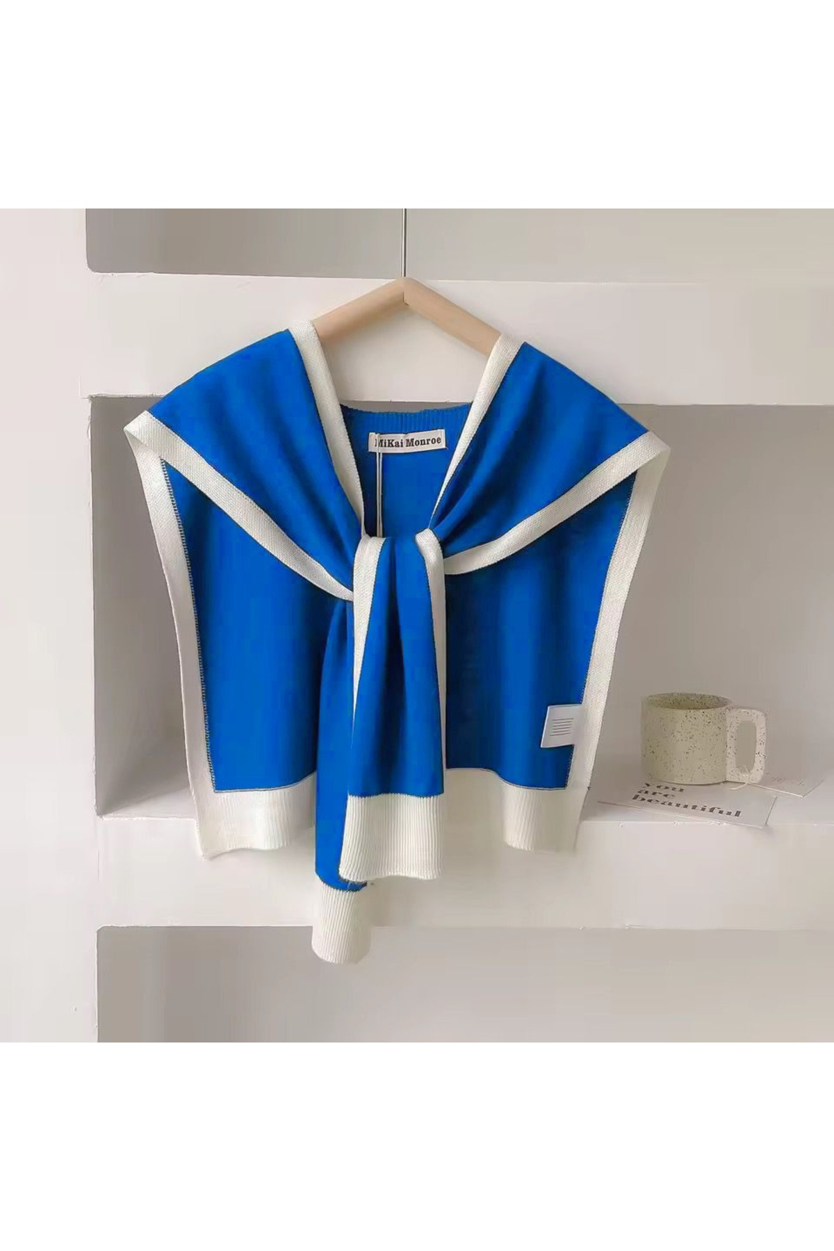 Yeni Stil Triko Omuz Şalı Mavi Beyaz Desenli