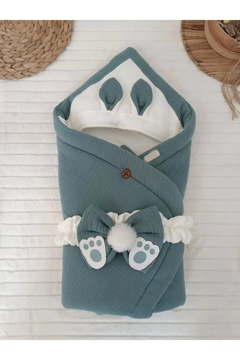 Yenidoğan 4 Kat Müslin Kumaş Kulaklı Patili Fiyonk Bebek Battaniy