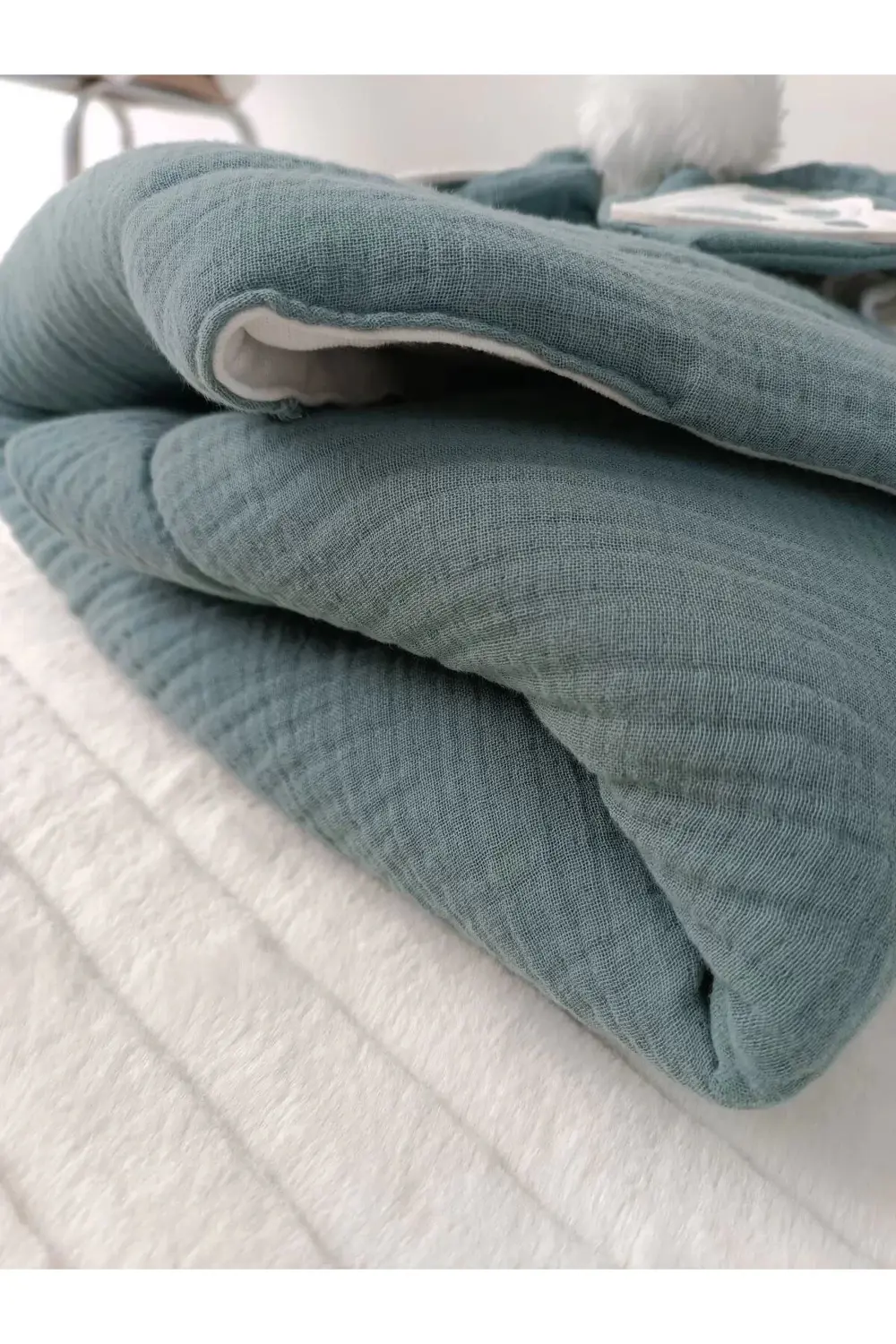 Yenidoğan 4 Kat Müslin Kumaş Kulaklı Patili Fiyonk Bebek Battaniy