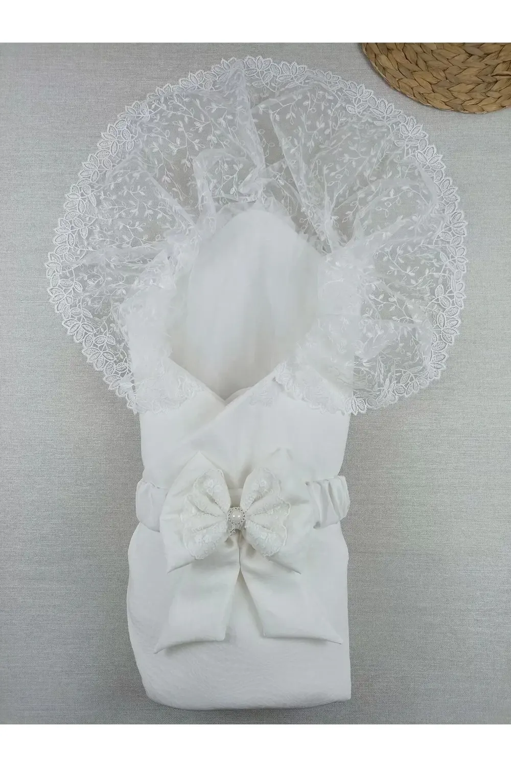 Yenidoğan Bambu Taç Nakışlı Kundaklı Trilüks 3lü Alt Açma Seti Ek