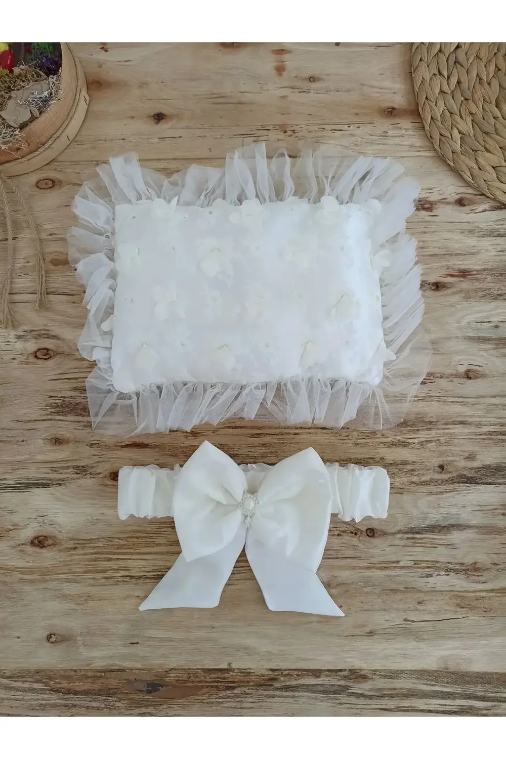 Yenidoğan İzmir İncisi Tül İşlemeli Pamuklu Fiyonklu Kundaklı Lük