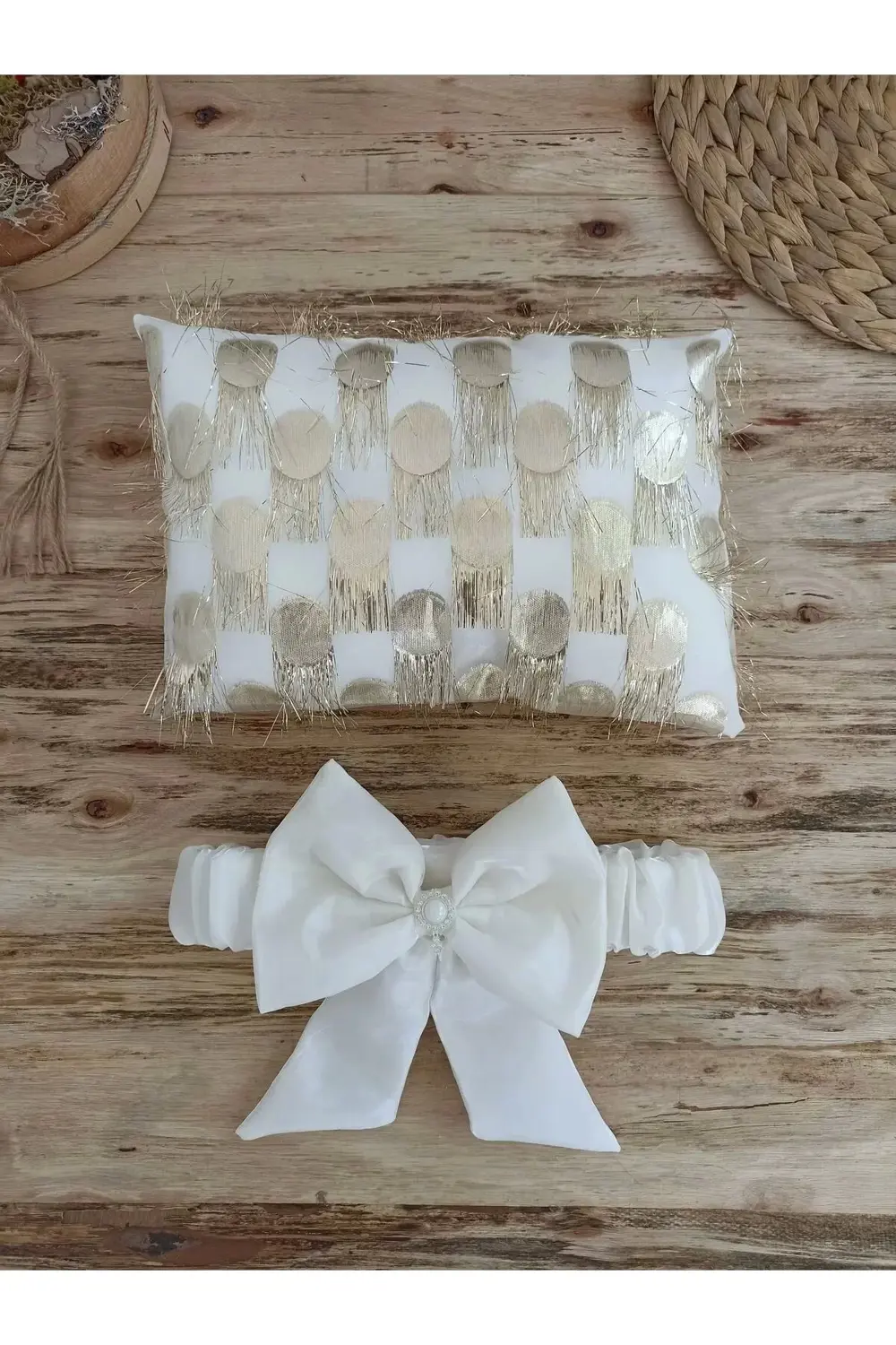 Yenidoğan İzmir İncisi Tül İşlemeli Pamuklu Fiyonklu Kundaklı Lük