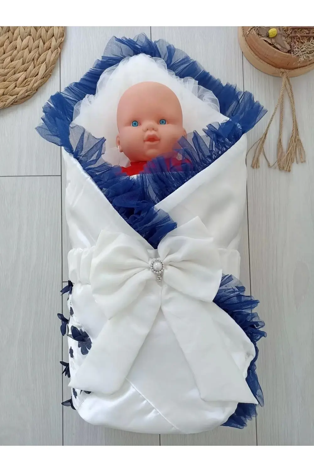 Yenidoğan İzmir İncisi Tül İşlemeli Pamuklu Fiyonklu Kundaklı Lük