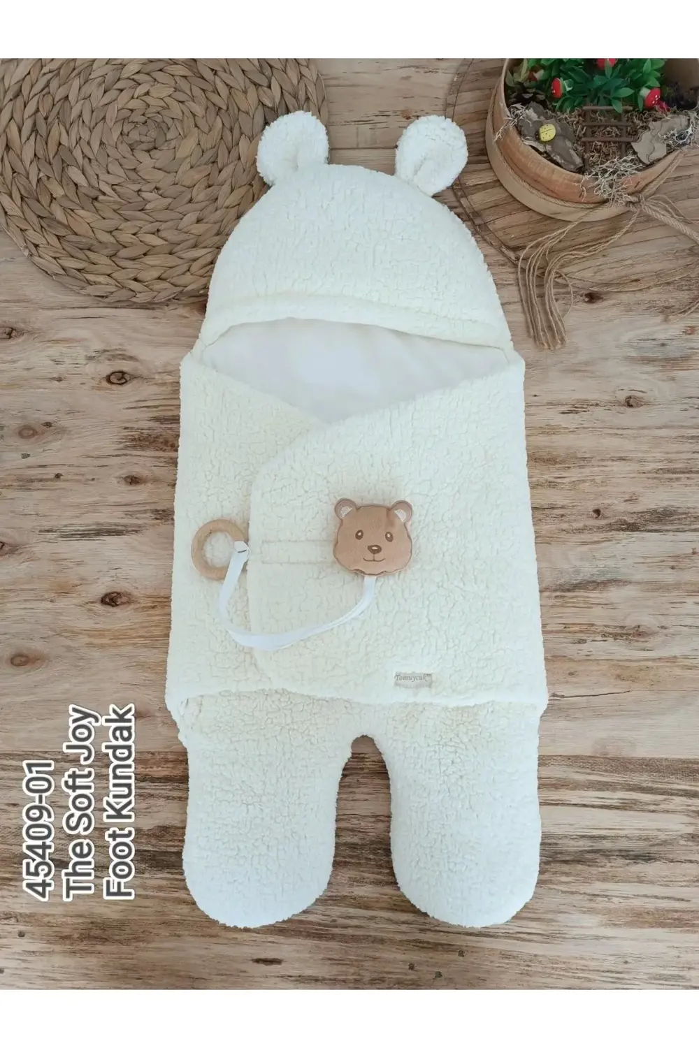 Yenidoğan Kulaklı Şapkalı Açılır Kucaklı Cırt Kapamalı Ayaklı Beb