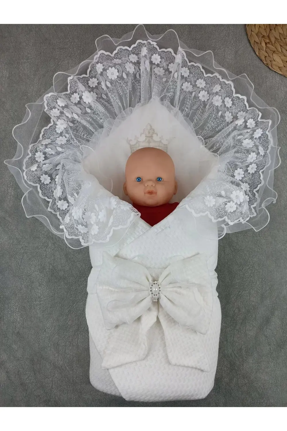 Yenidoğan Kumru Soft Cotton Taç Nakışlı Trilüks Kundak Bebek Batt