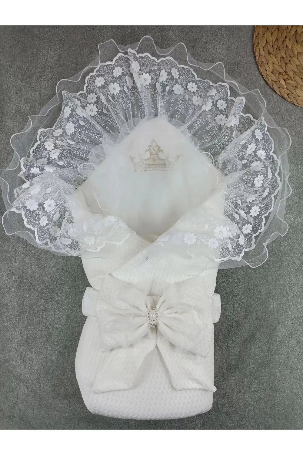 Yenidoğan Kumru Soft Cotton Taç Nakışlı Trilüks Kundak Bebek Batt