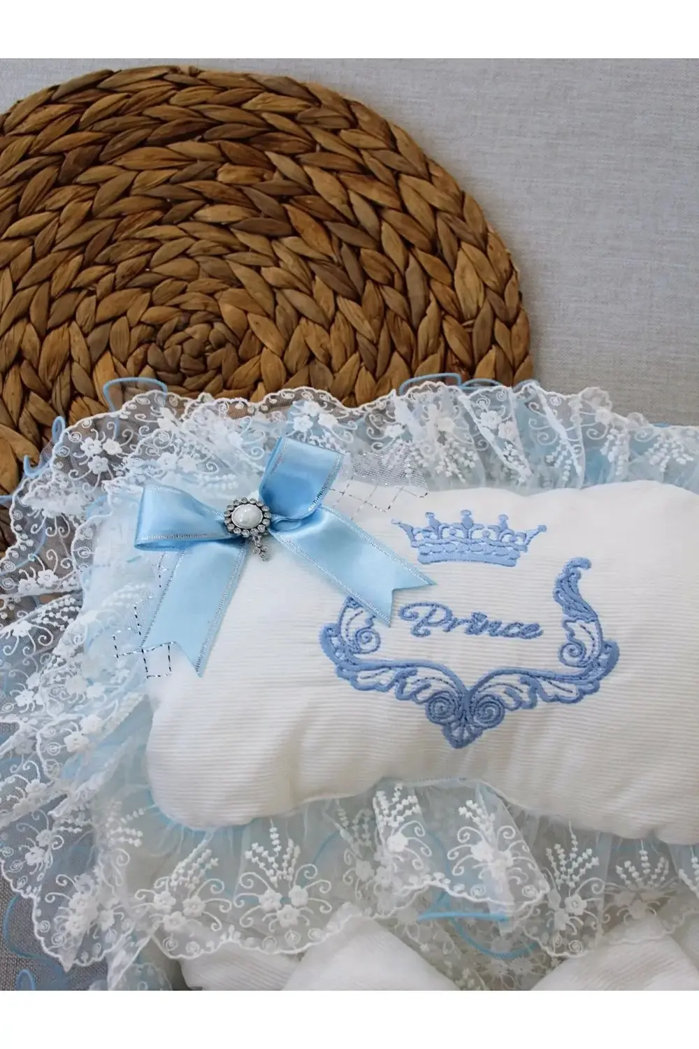 Yenidoğan Nil Taç Nakışlı Kundaklı Trilüks 3lü Alt Açma Seti Mavi