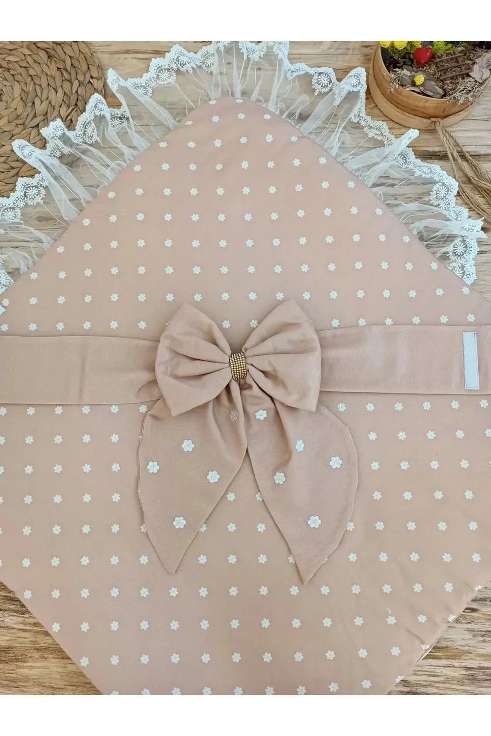 Yenidoğan Papatya Desenli Trilüks Unisex Kundak Bebek Battaniyesi