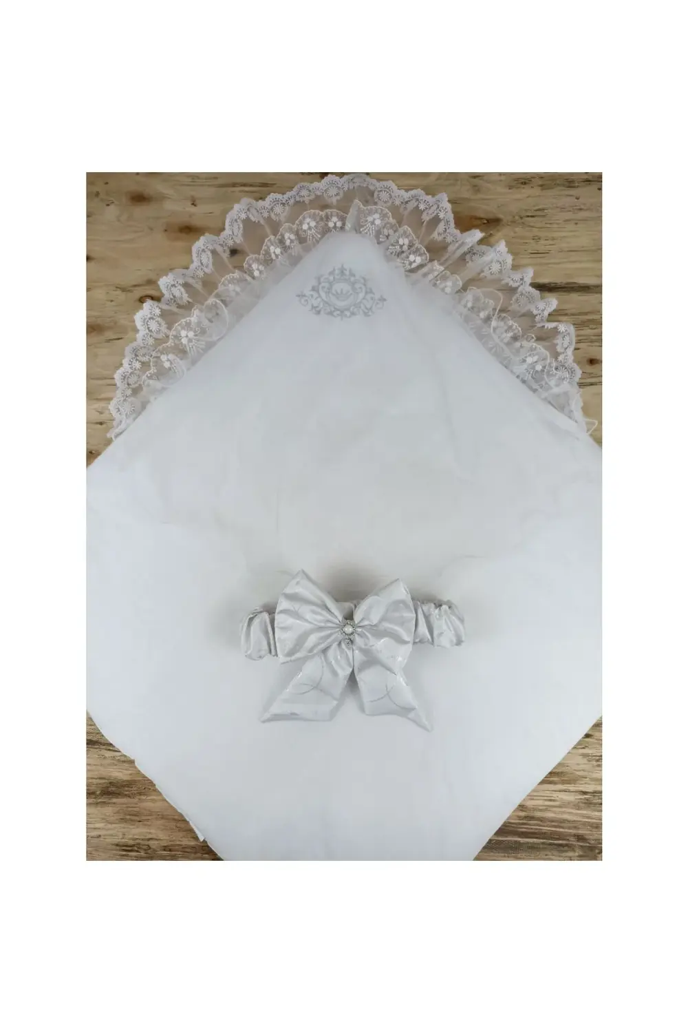 Yenidoğan Pırıltı Taç Nakışlı İnci Delüks Kundak Bebek Battaniyes