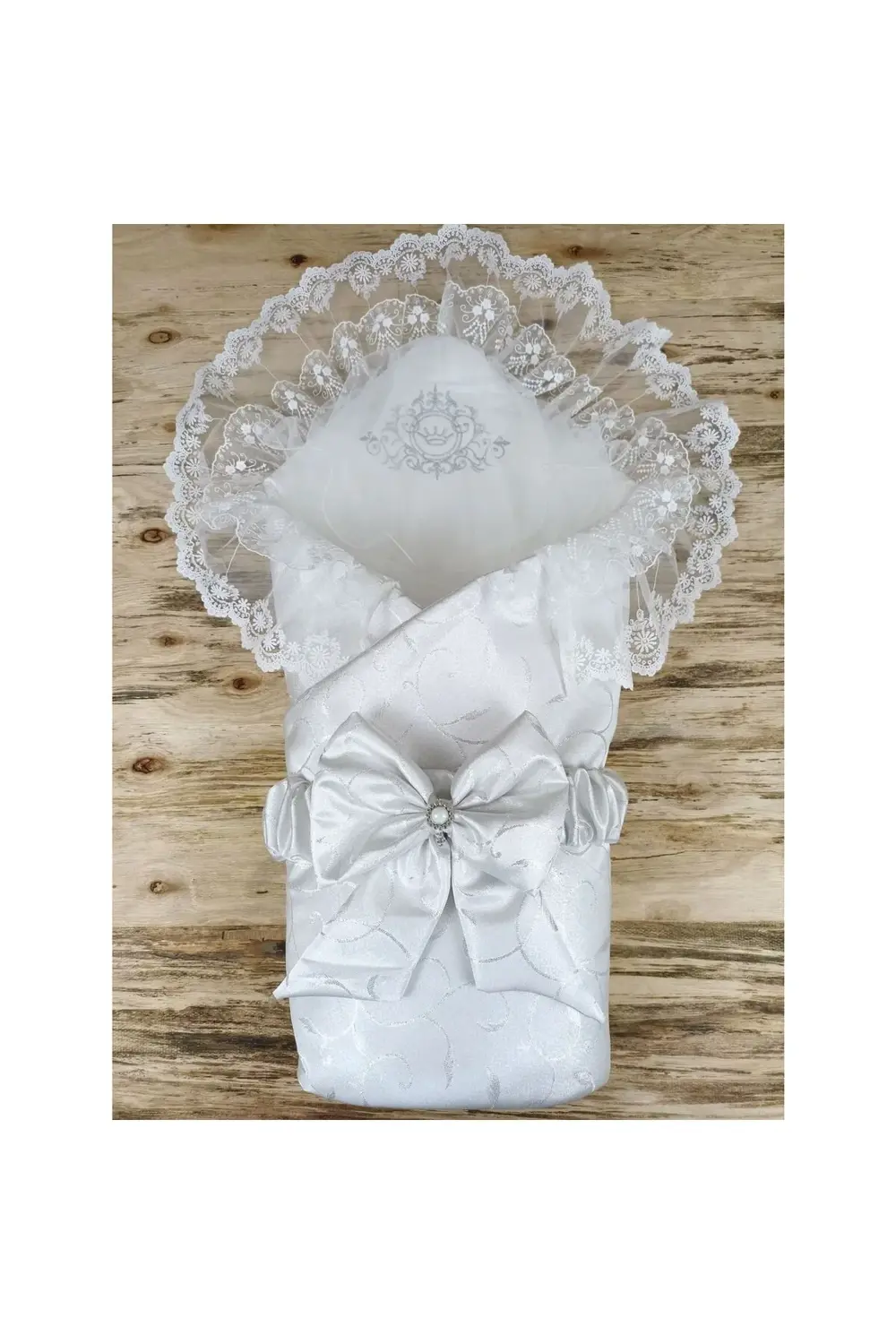 Yenidoğan Pırıltı Taç Nakışlı İnci Delüks Kundak Bebek Battaniyes