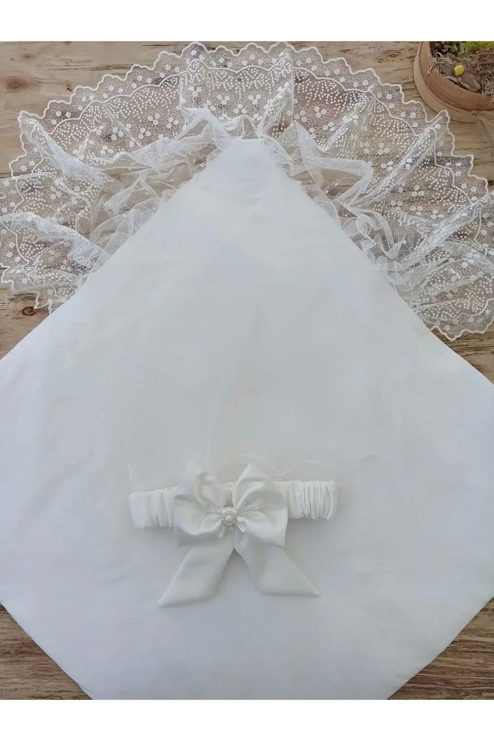 Yenidoğan Sahra Lucky Baby Nakışlı Kundak Bebek Battaniyesi Ekru