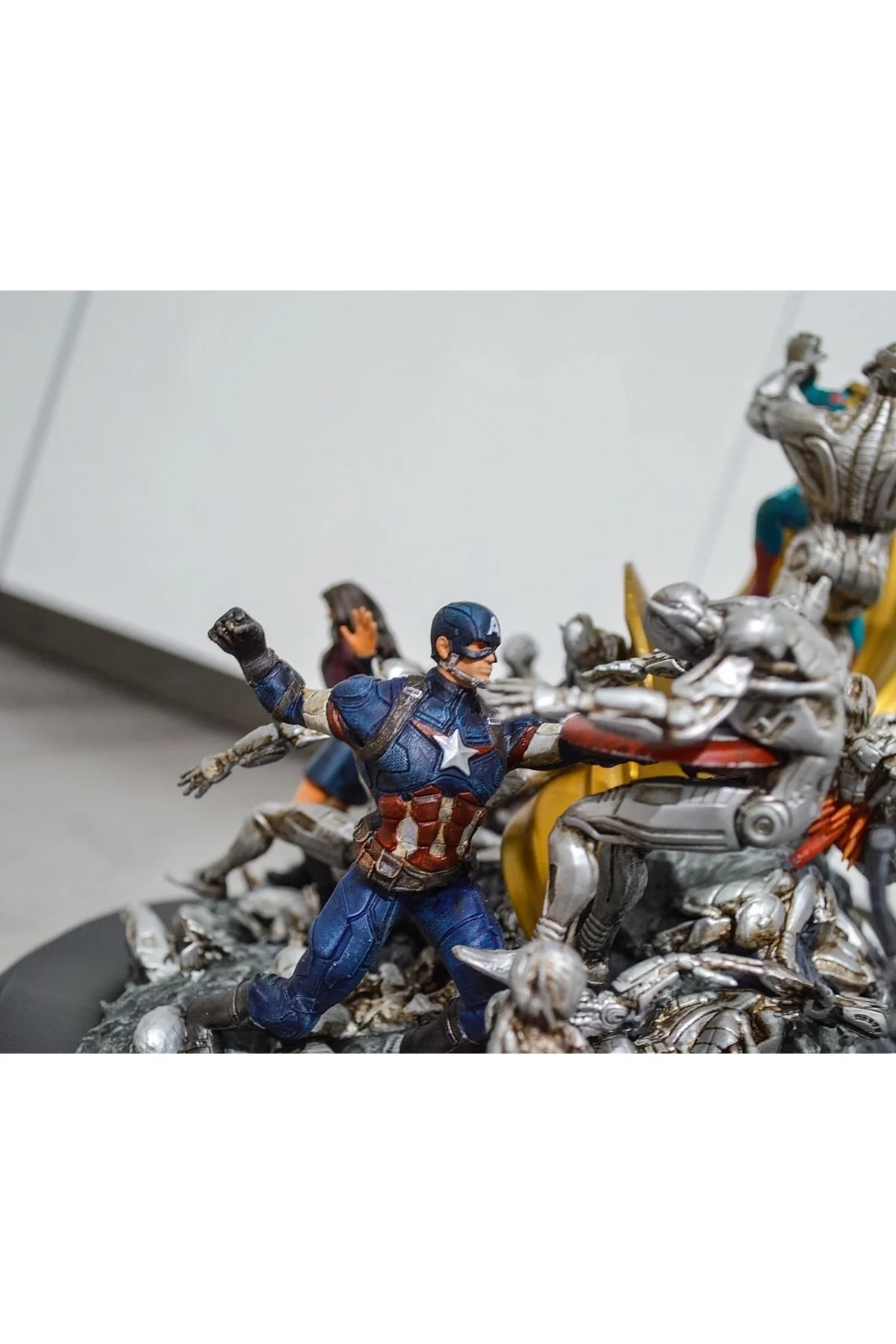 Yenilmezler Marvel Avengers Ultron Çağı Boyalı Figür 40 Cm (mega Boy)