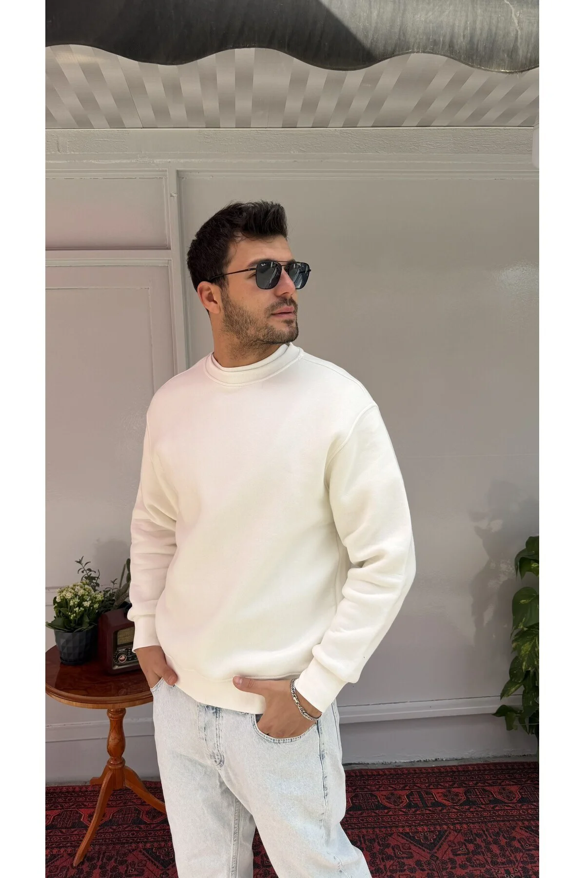 Yep Basic Sweatshirt