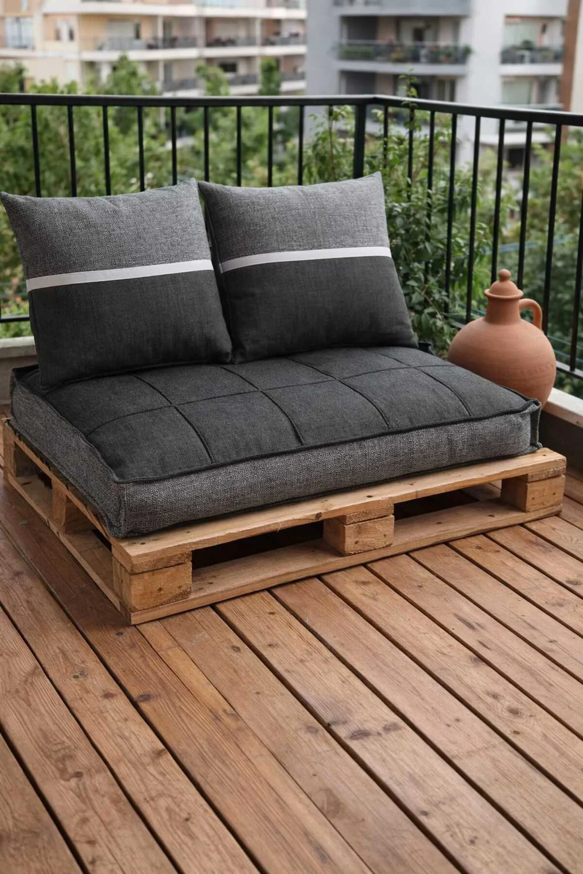 Yer Minderi Ve Yastığı