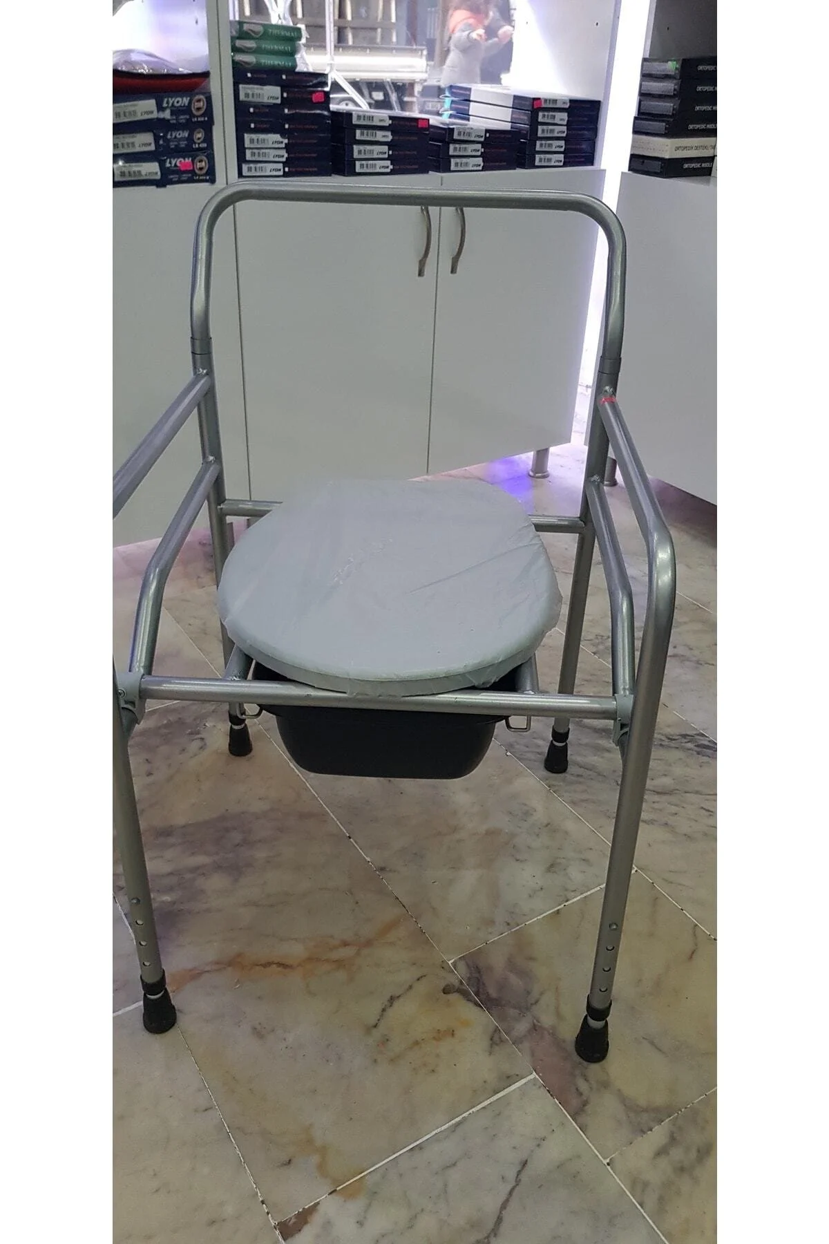 Yerli Katlanir Tekerleksiz Katlanir Komot