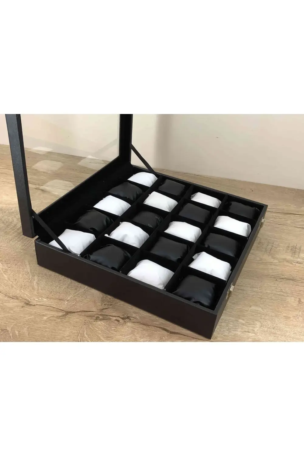 Yerli Üretim 20 Farklı Saat Alabilen Deri Kaplama Takı Kolye Bile