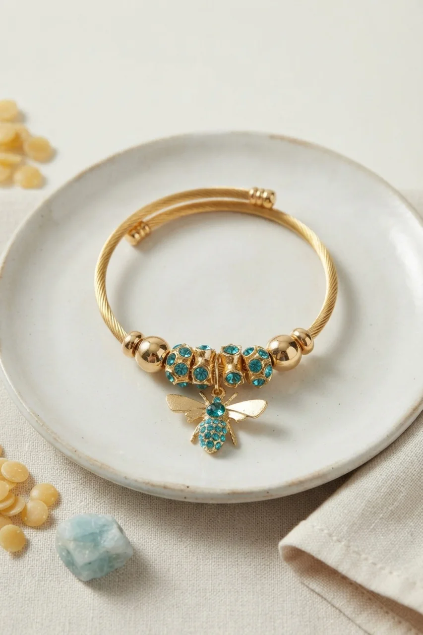 Yeşil Arı Model Charmlı Bileklik - Lisinya Diğer