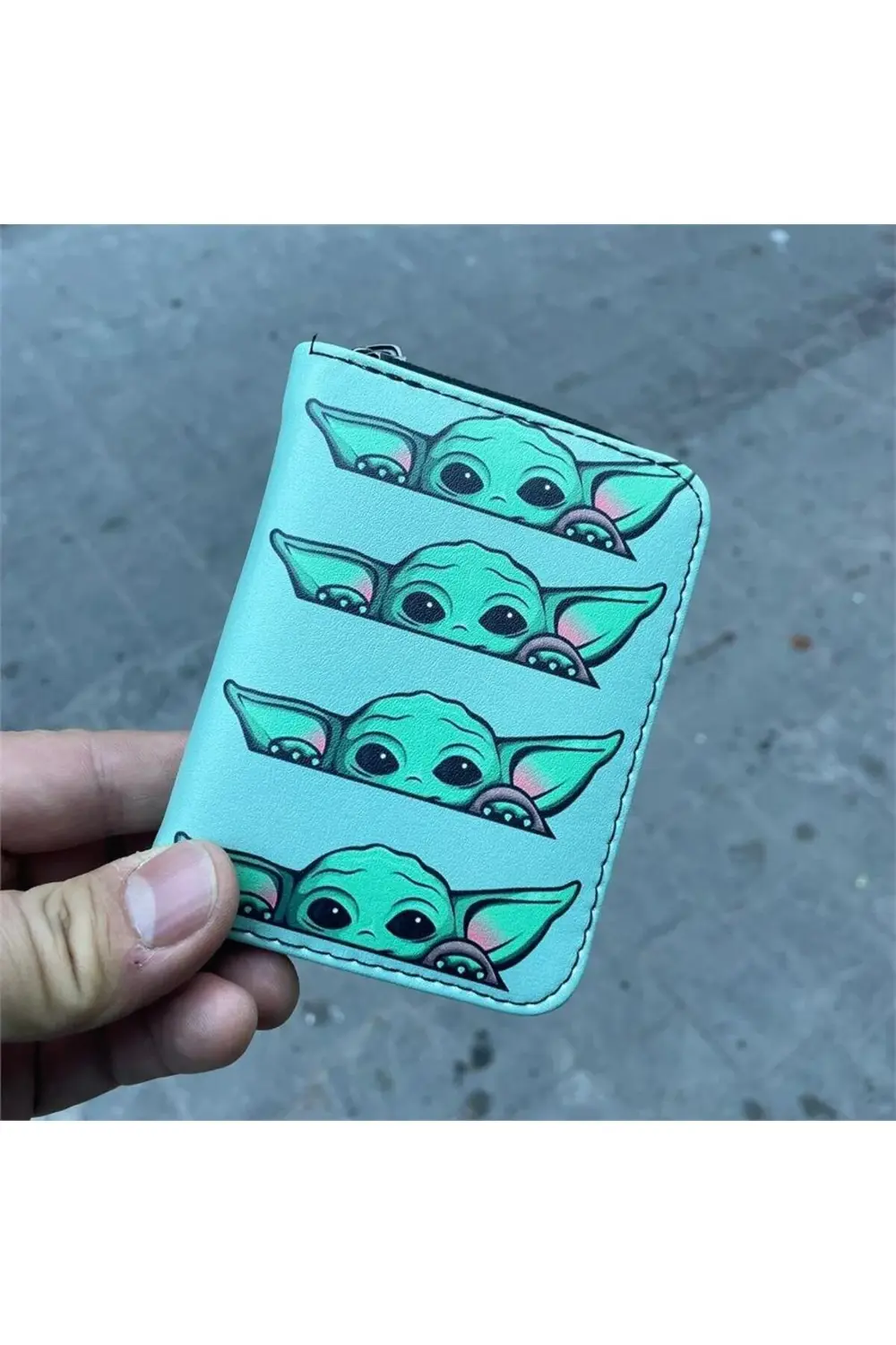 Yeşil Baby Yoda Kolaj Kısa Cüzdan