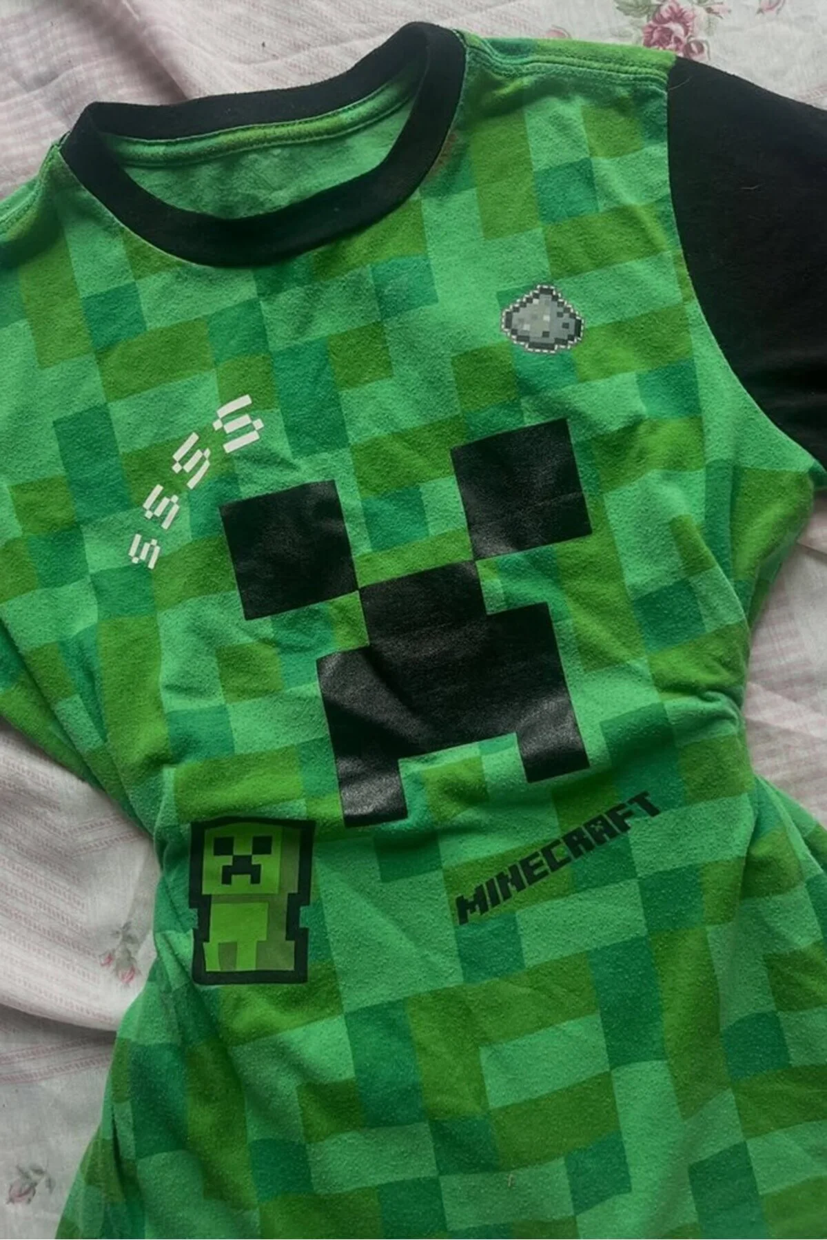 Yeşil Raglan Minecraft Creeper Y2K Kısa Kollu Crop Yeşil Raglan Minecraft Creeper Y2K Kısa Kollu Crop