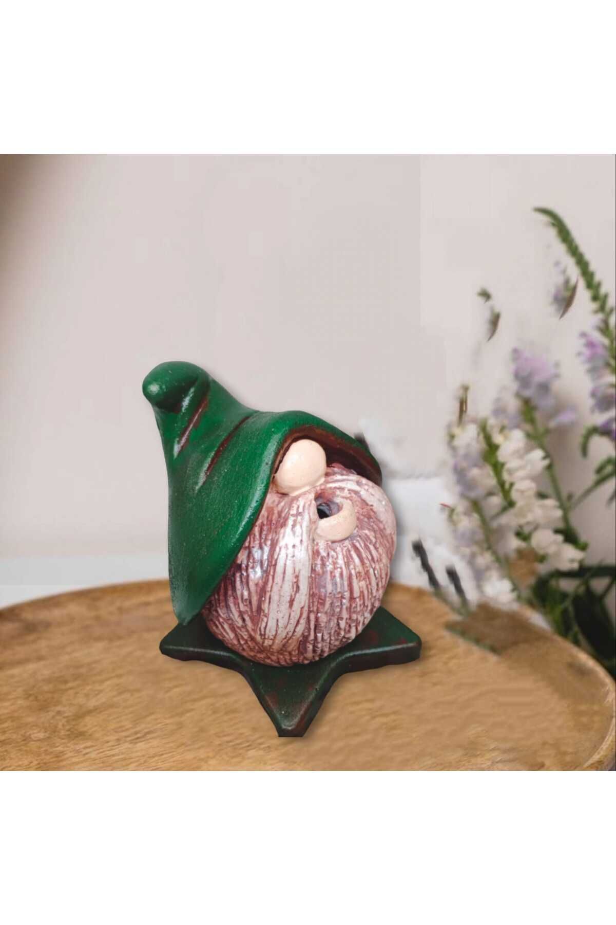 Dodemert Home Yeşil Şapkalı Pala Gnome Beton Tütsülük