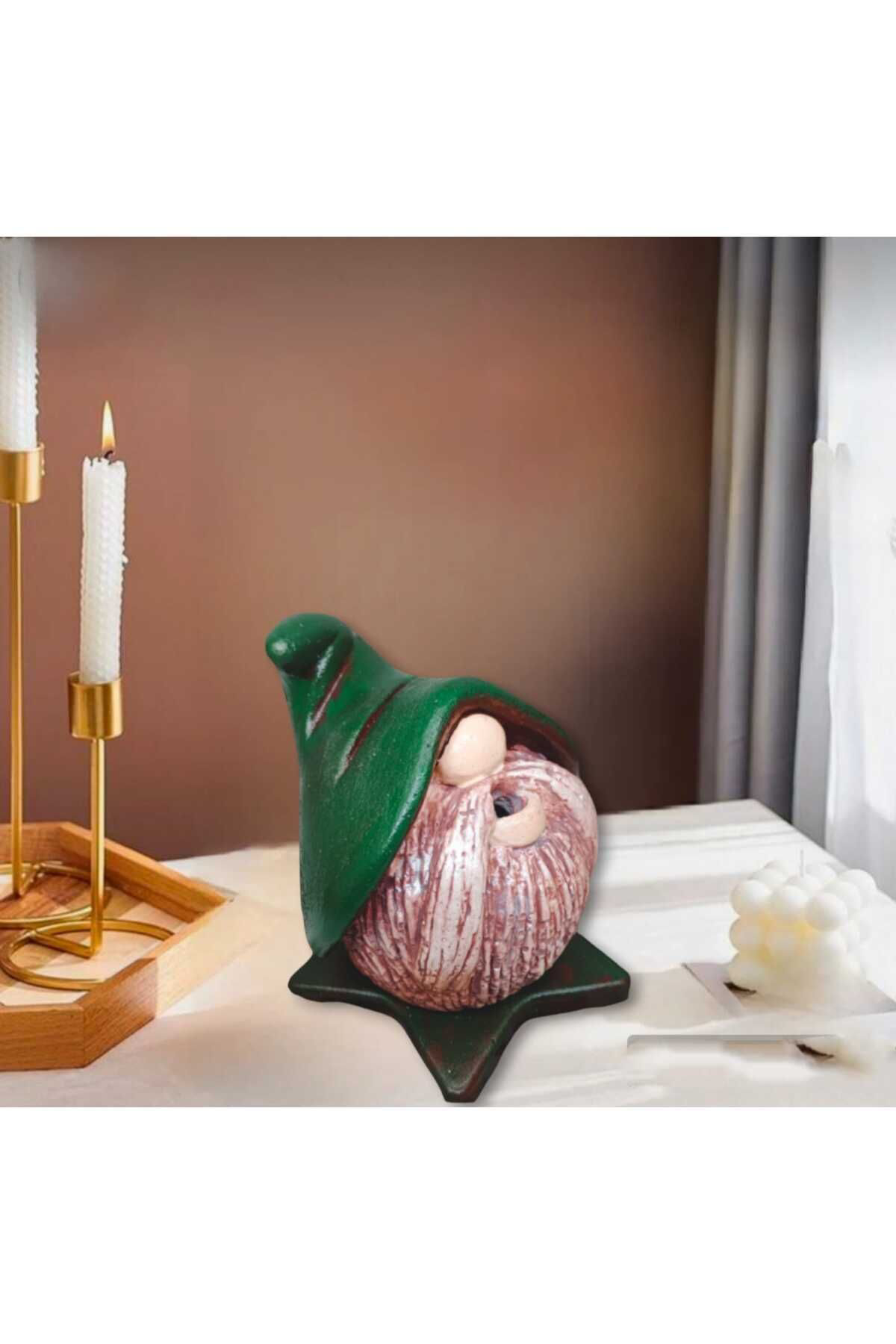 Dodemert Home Yeşil Şapkalı Pala Gnome Beton Tütsülük