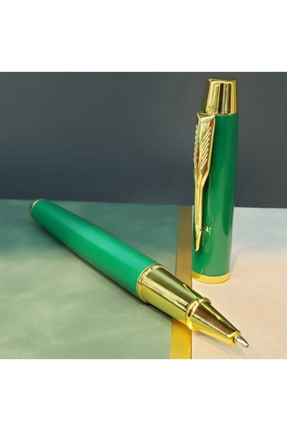 Yeşil Şeritli Defter Ve Yeşil Metal Kalem Set