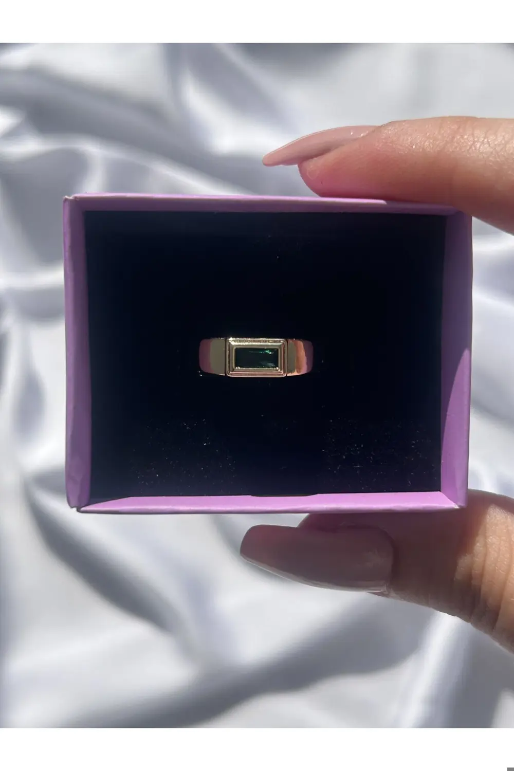 Atelier Emine Yeşil Taşlı Retro Yüzük