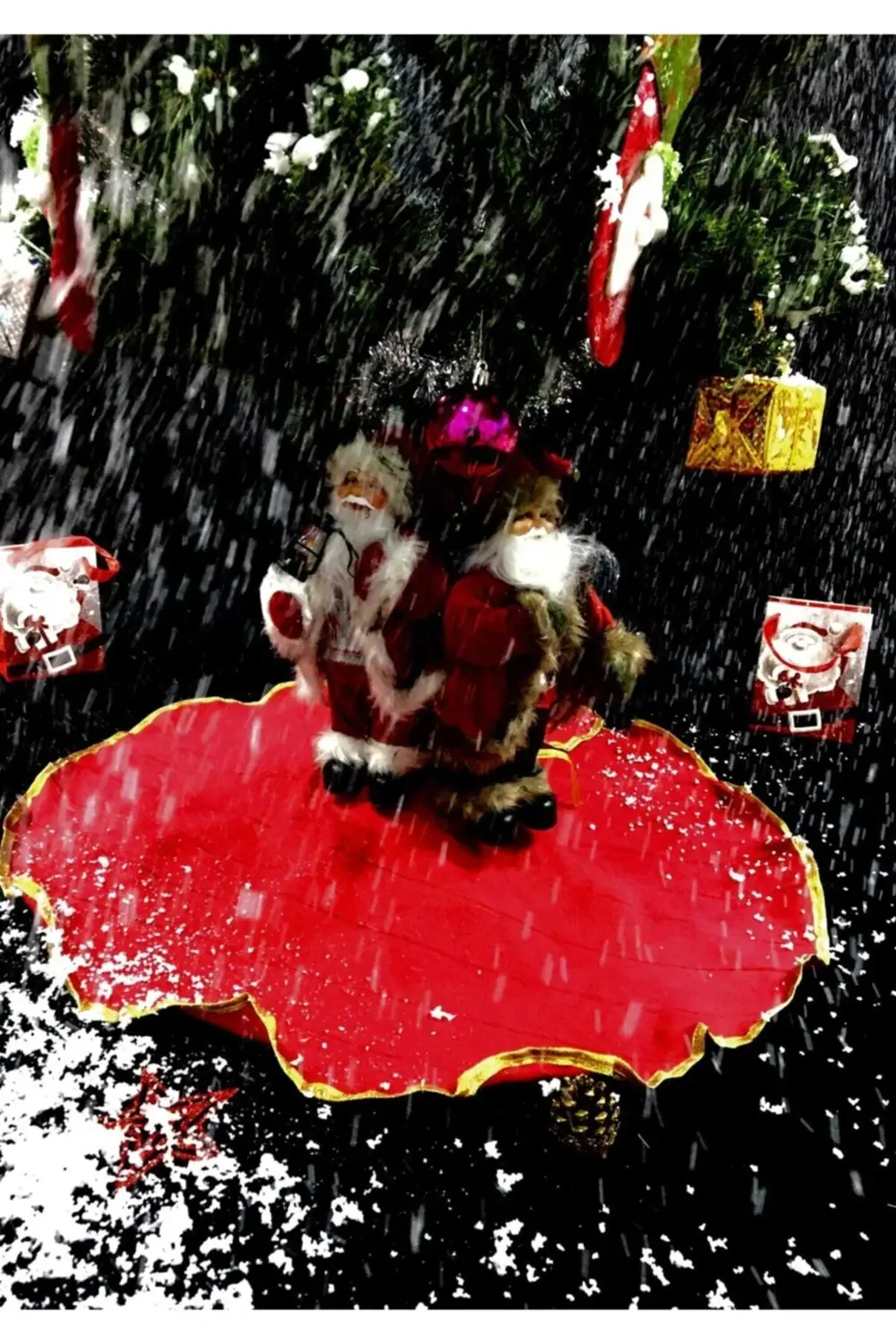 Yılbaşı Ağaç Altı Örtüsü Kırmızı 90*90 Yılbaşı Ağaç Altı Örtüsü N