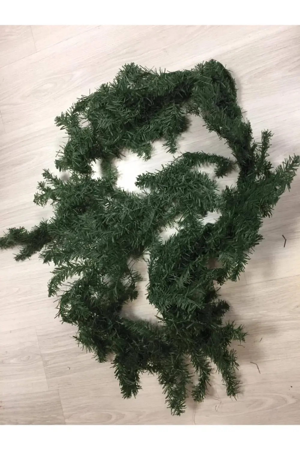 Yılbaşı Garland Çam Dalı Yeşil 270 cm 300 Dal