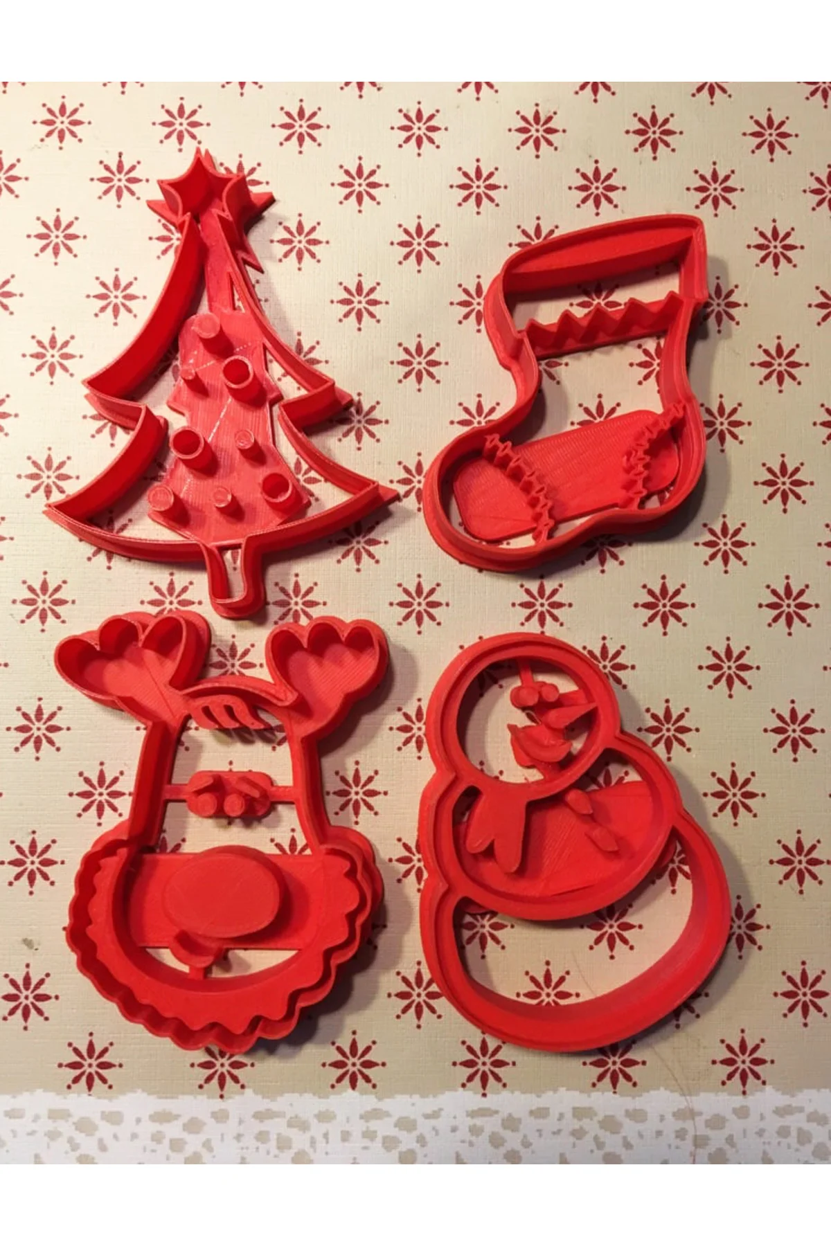 Yılbaşı Kurabiye Kalıpları Noel Baba Kurabiye Kalıbı Çam Ağacı Kurabiye Kalıbı 4 Parça 7CM