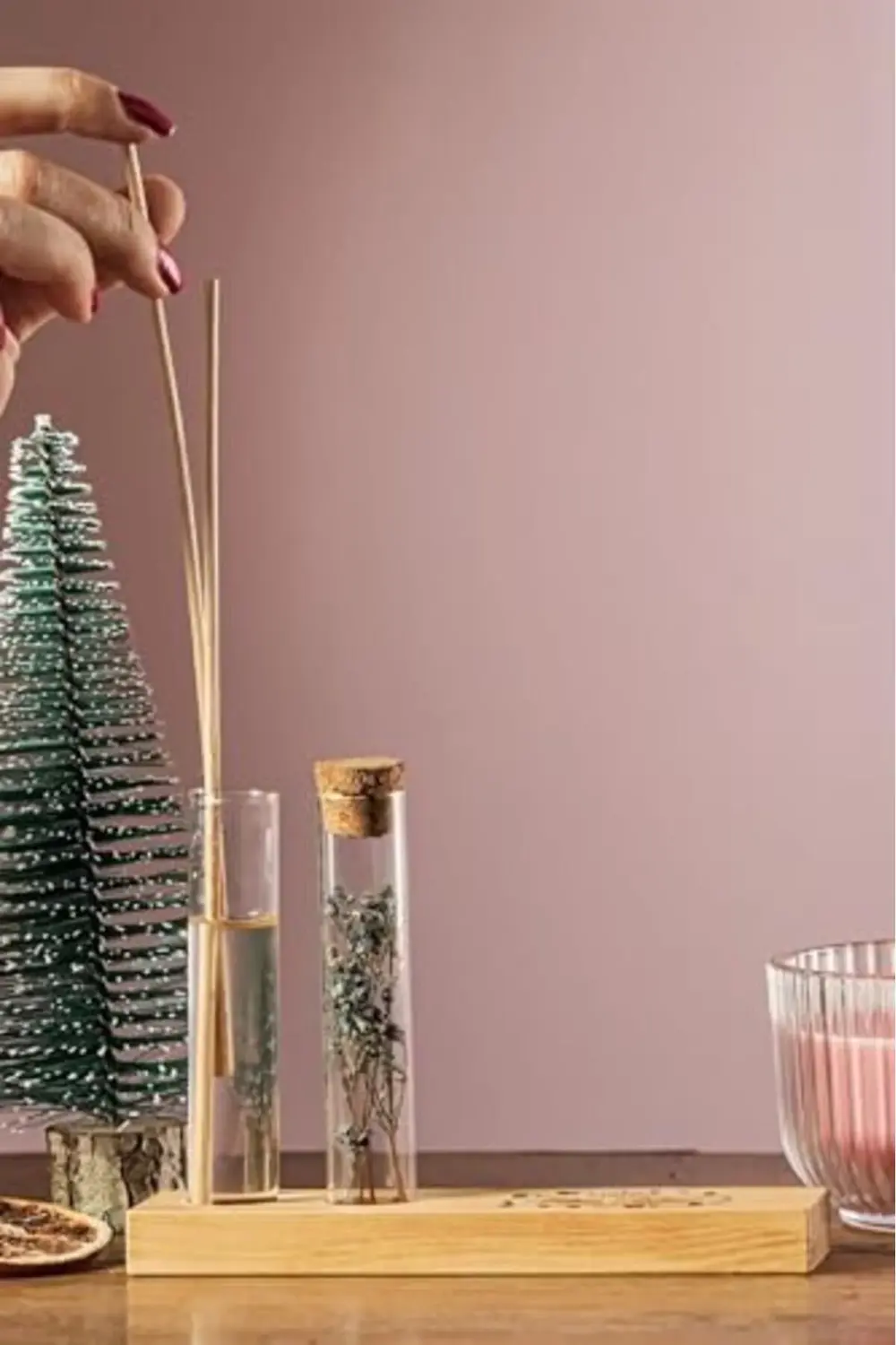 Yılbaşı Tasarımlı Dekoratif Set - Bambu Oda Kokusu Şişesi 1185222