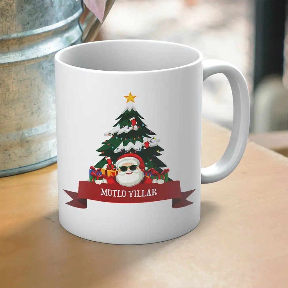 Yılbaşı Temalı Mutlu Yıllar ve Noel Baba Baskılı Hediyelik Kupa