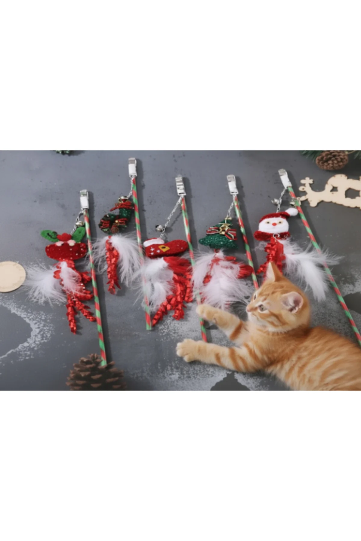 Yılbaşı Temalı Zilli Kedi Oyun Oltası
