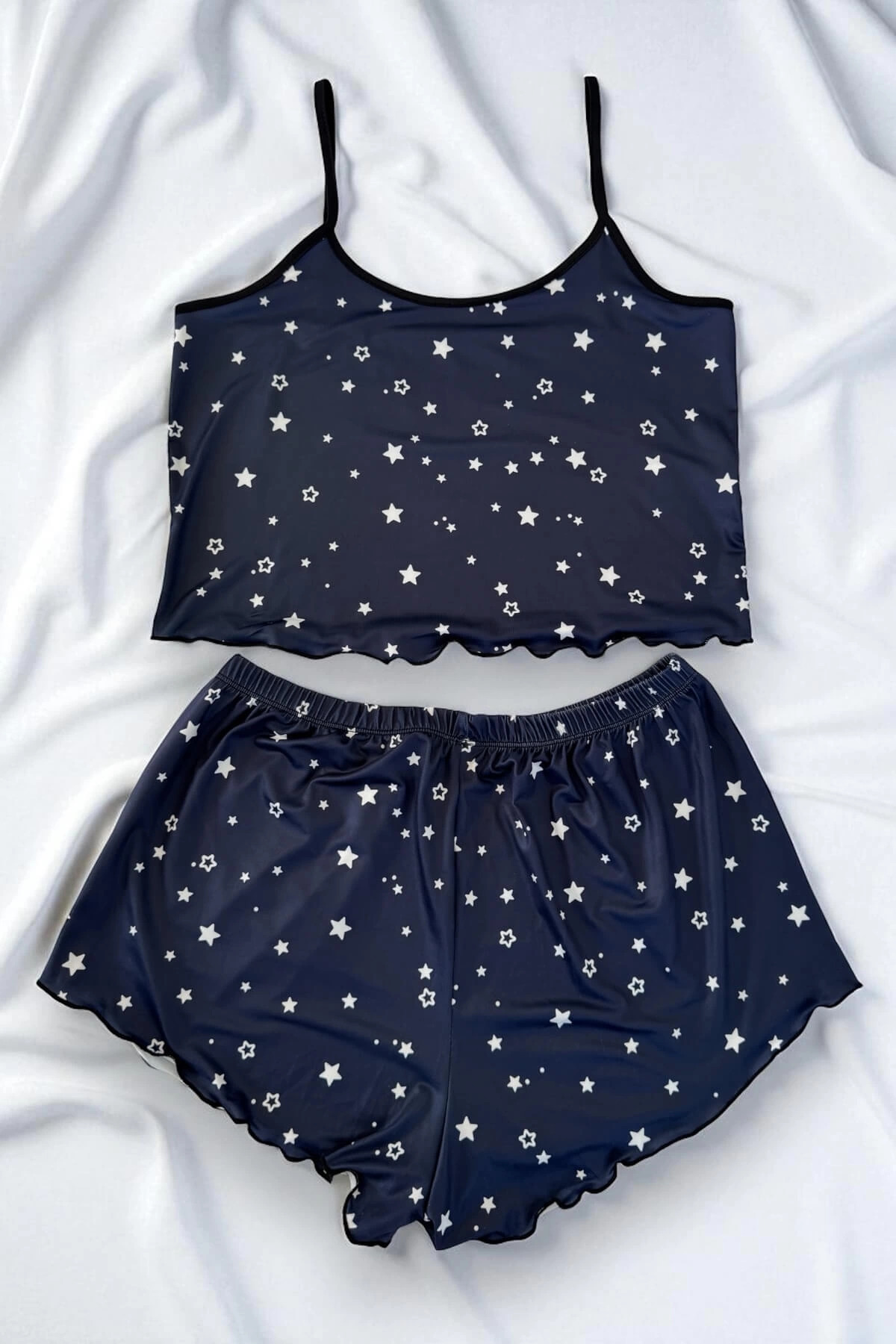 Yıldız Desenli Lacivert Şortlu Pijama Takımı