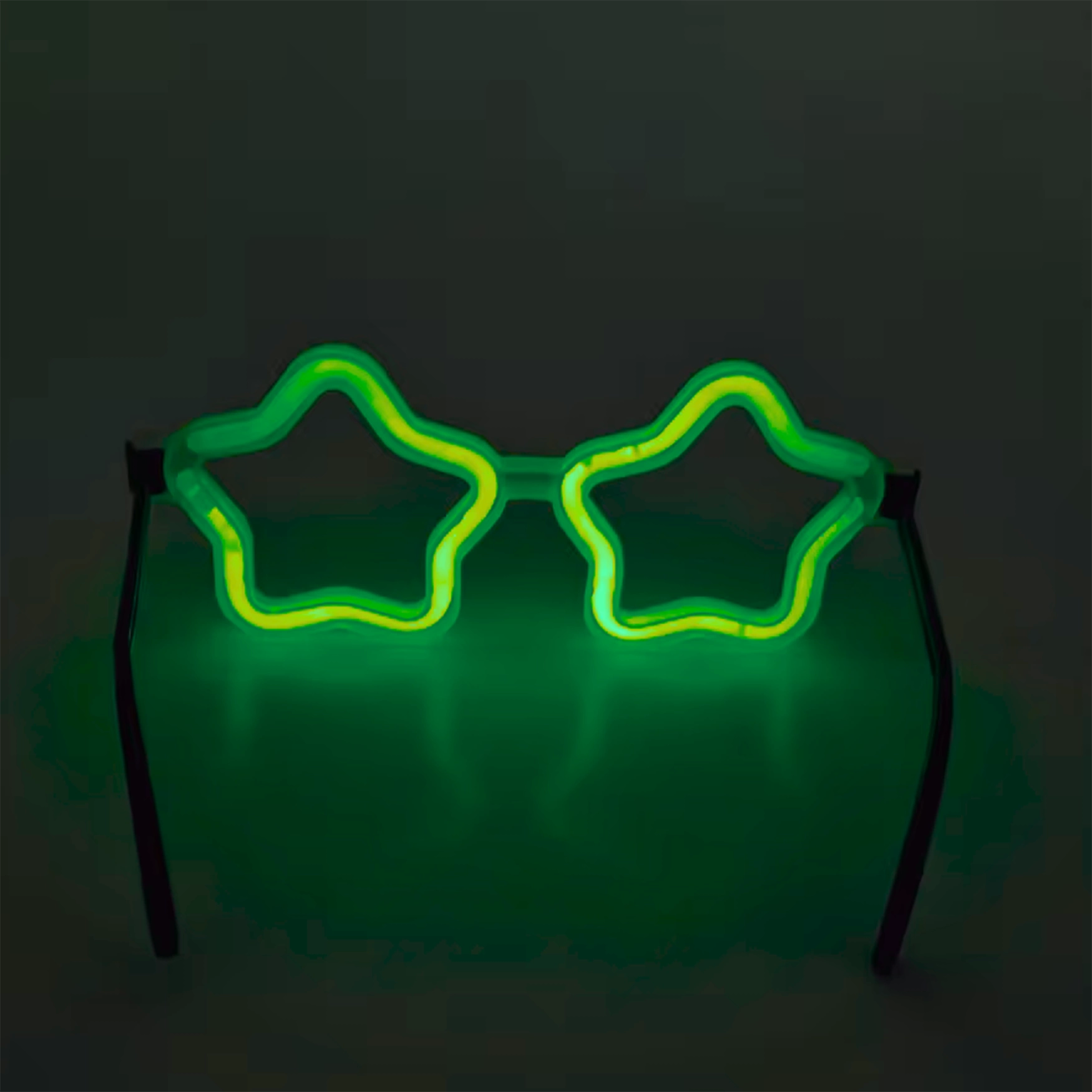 Yıldız Glow Gözlük - Yıldız Şekilli Glow Stick Gözlüğü - Glow Par Yıldız Glow Gözlük - Yıldız Şekilli Glow Stick Gözlüğü - Glow Par