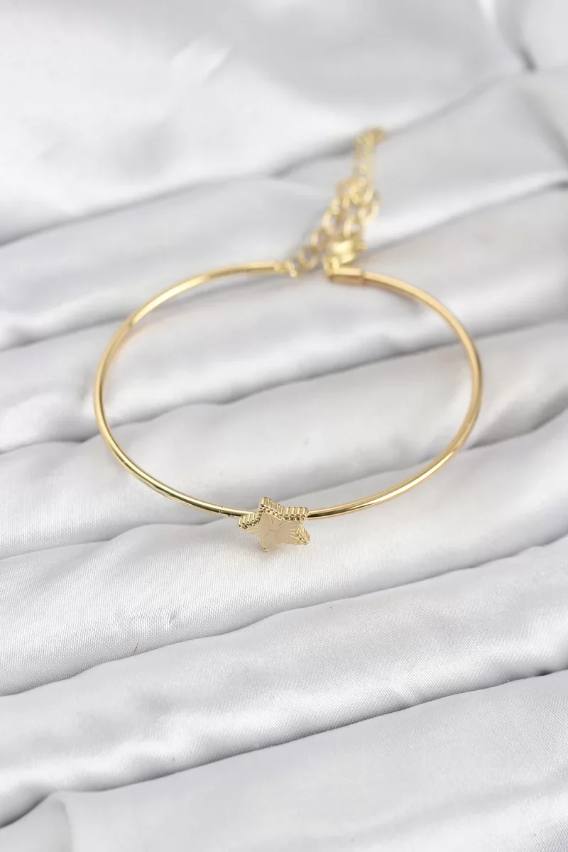 Yıldız Model Gold Renk Kadın Bileklik - Lisinya