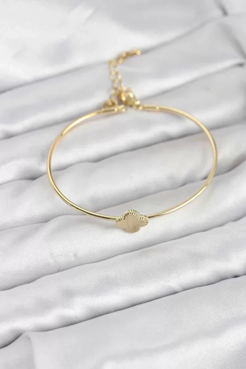 Yonca Model Gold Renk Kadın Bileklik - Lisinya