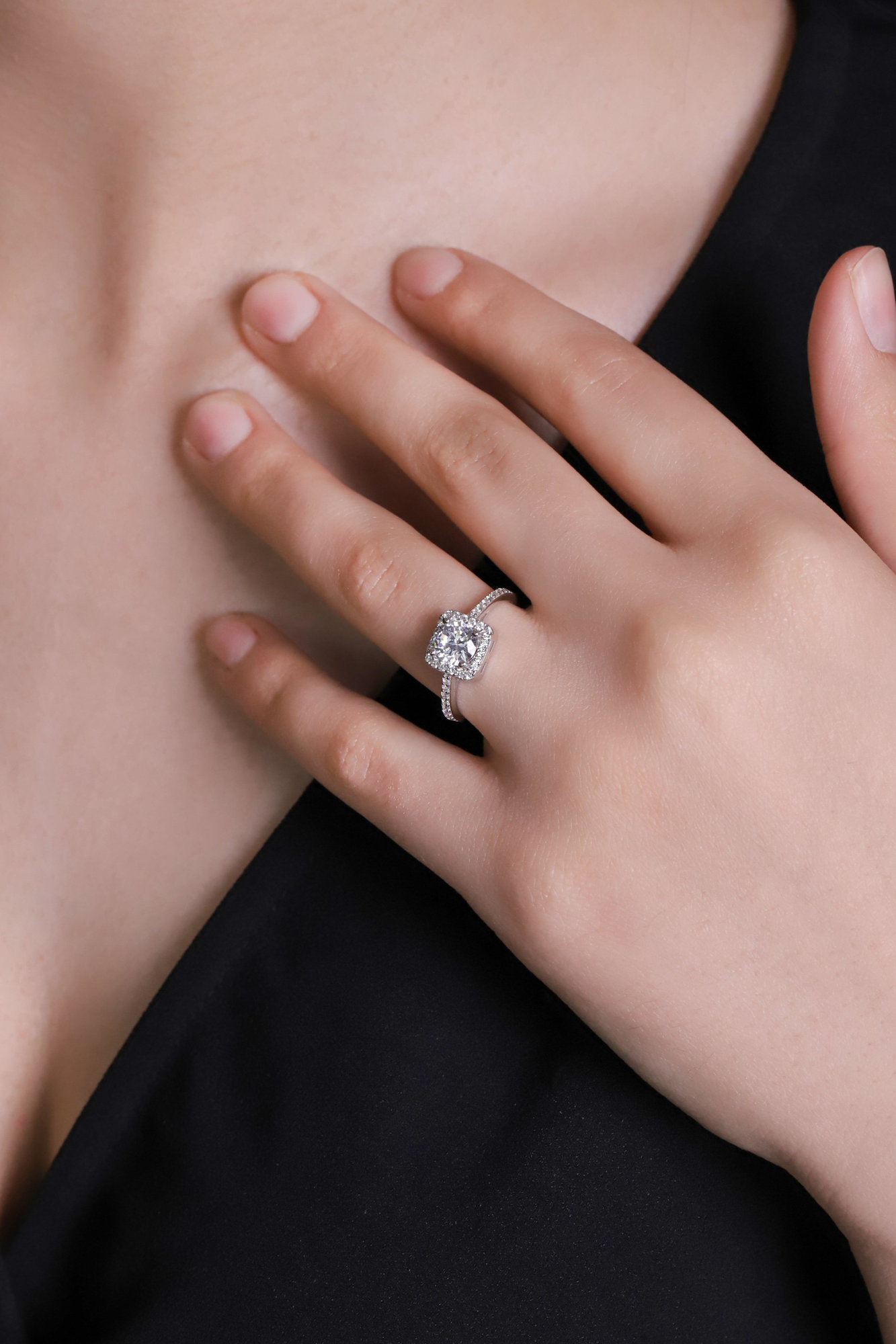 Yuavarlak Zirkon Tek Taşlı Tektaş  Zarif Kadın Yüzük Topaz Pırlan