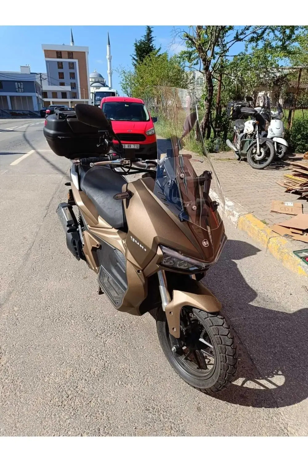 Yuki Adventure 150 Ön Cam 2023-2025 Model 75cm Şeffaf Renkli 4mm