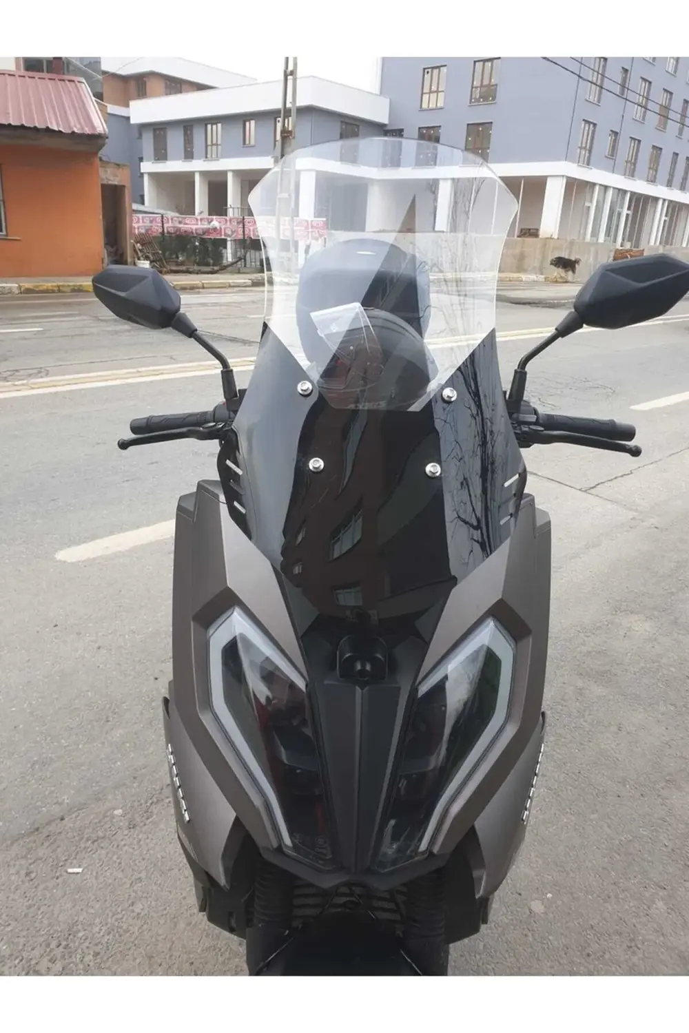 Yuki Defender Ön Cam 2023-2025 Model 63cm Şeffaf Renkli 4mm