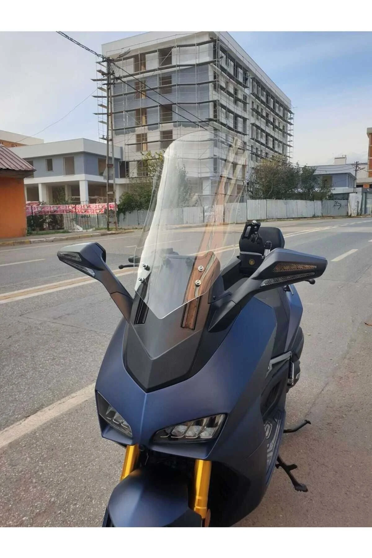 Yuki Huracan 250 Ön Cam 2022-2026 Model 62cm Şeffaf Renkli 4mm