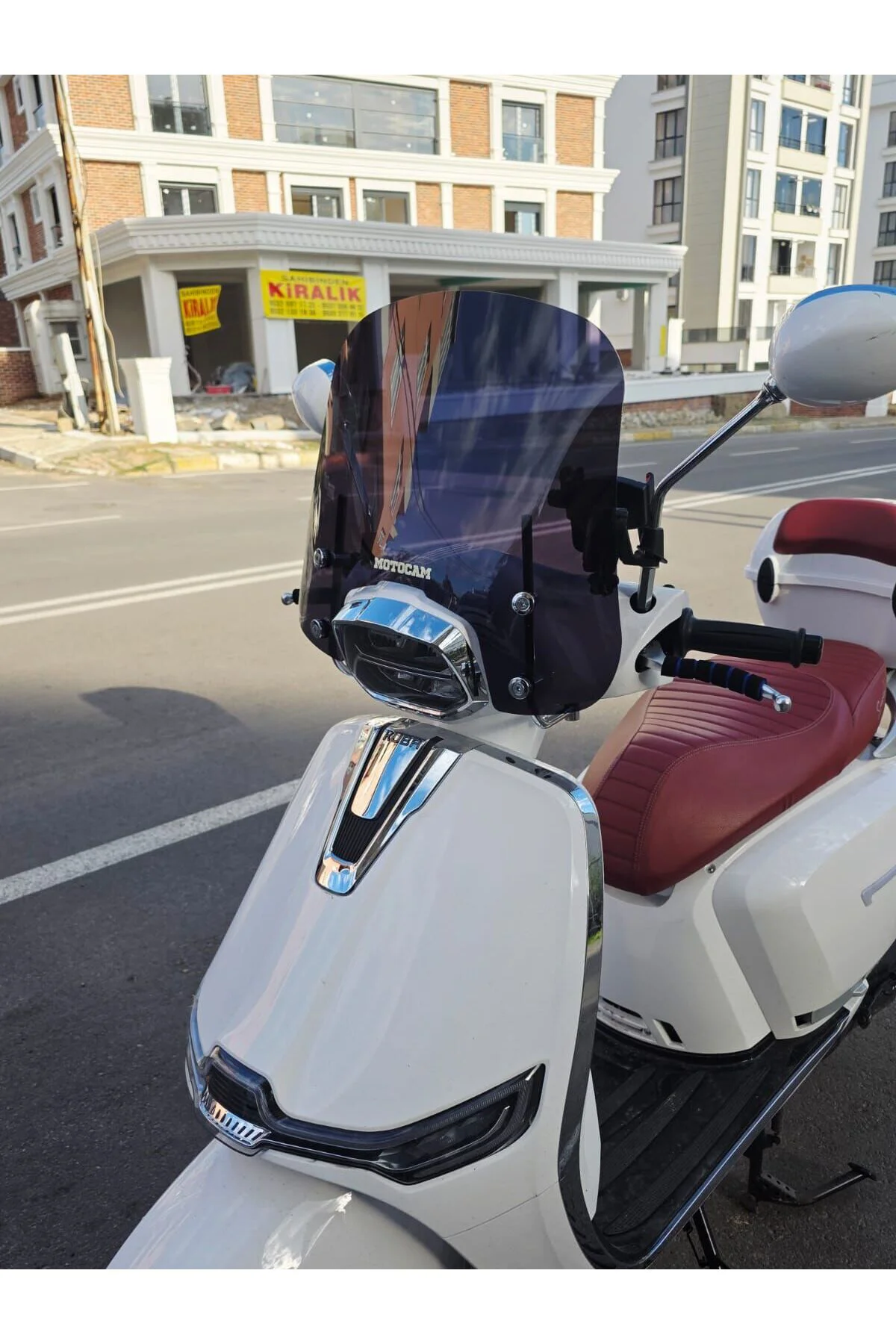 Yuki Mojito 125 Ön Cam 2022-2026 Model 39cm Siyah Renkli 4mm APARATSIZ