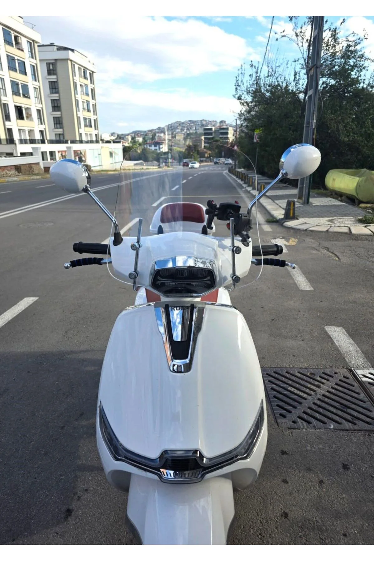 Yuki Mojito 50 Ön Cam 2022-2026 Model 39cm Şeffaf Renkli 4mm APARATSIZ