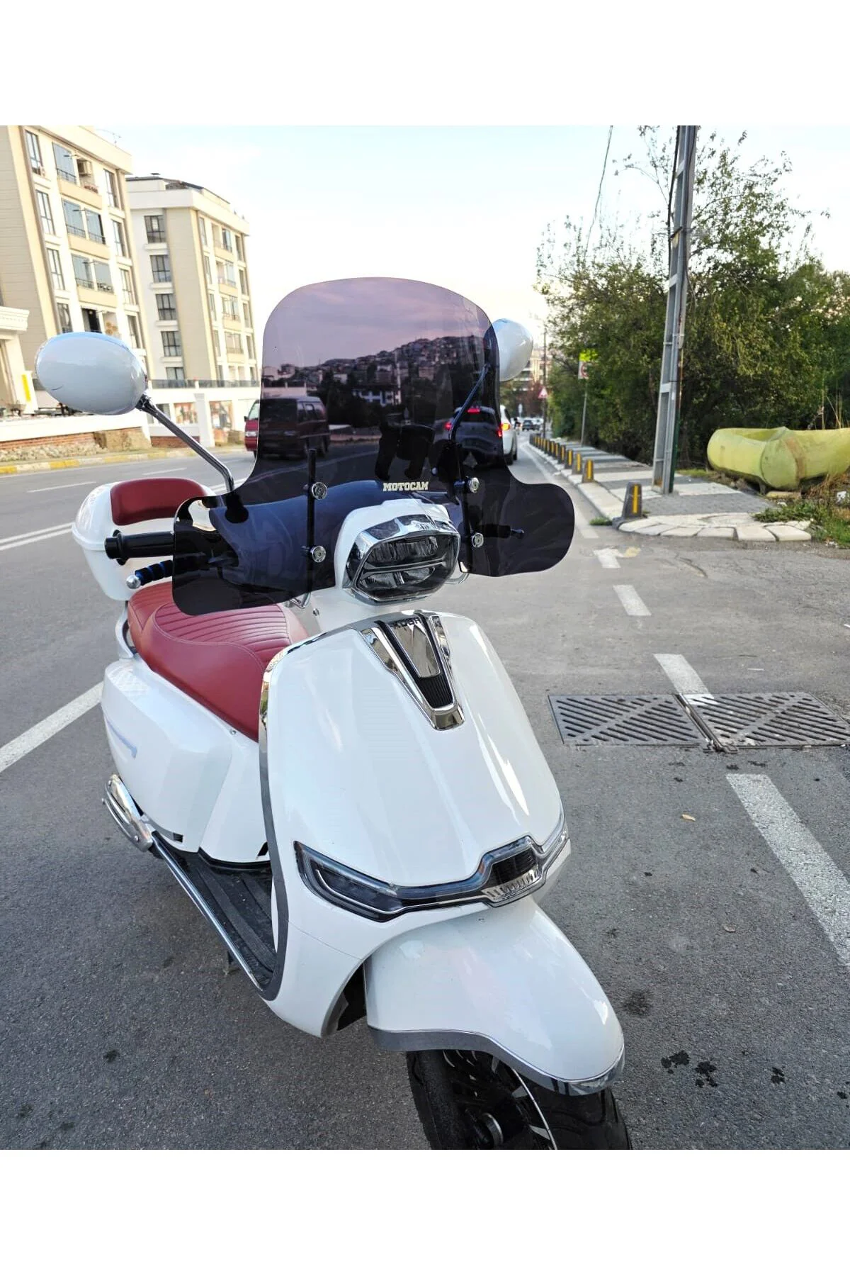 Yuki Mojito 50 Ön Cam 2022-2026 Model 43cm Siyah Renkli 4mm Elcikli APARATSIZ