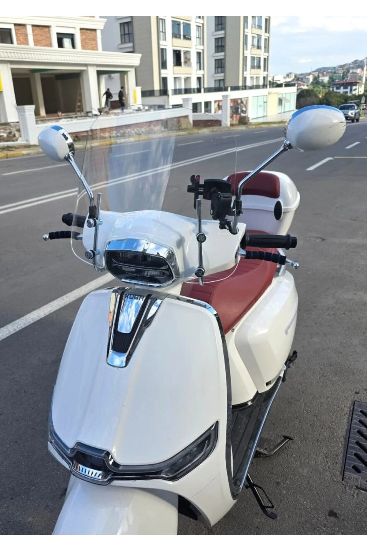 Yuki Mojito 50 Ön Cam 2022-2026 Model 39cm Şeffaf Renkli 4mm APARATSIZ