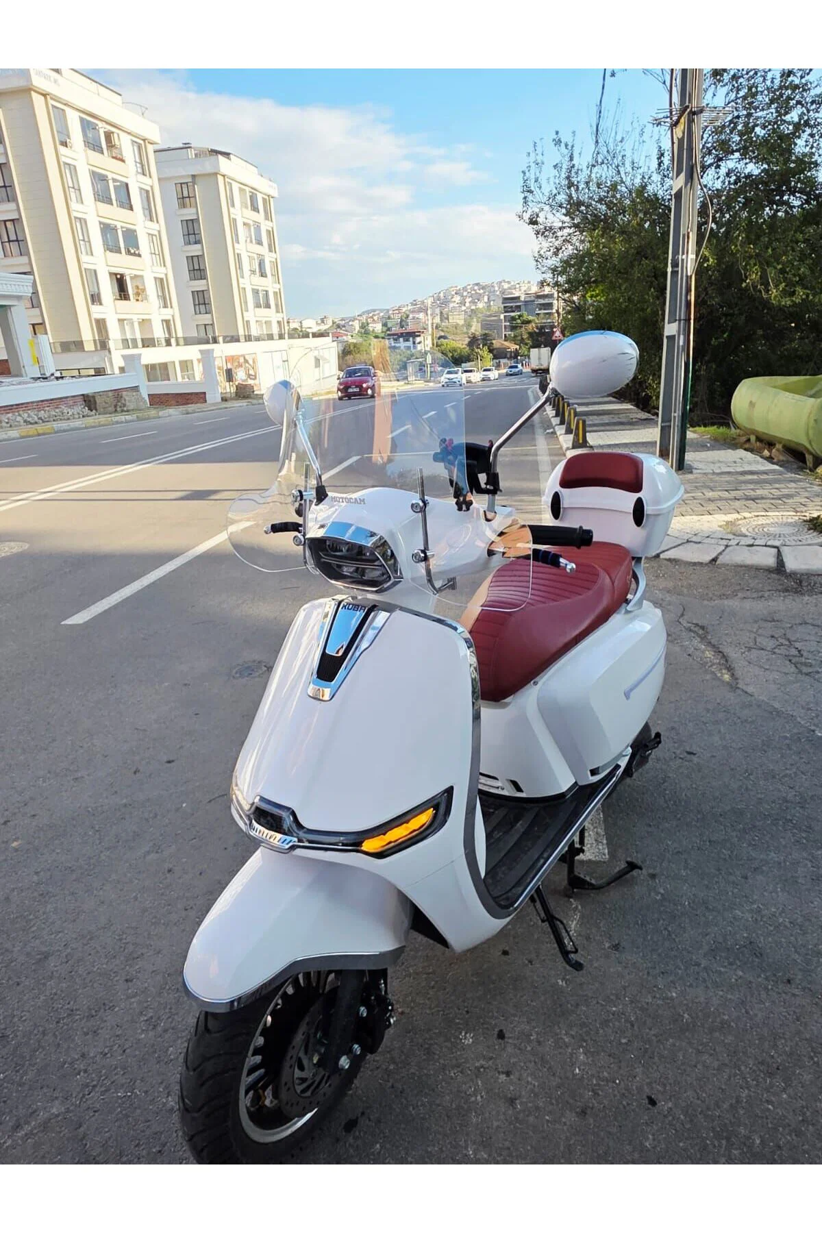 Yuki Risotto 125 Ön Cam 2022-2026 Model 43cm Şeffaf Renkli 4mm Elcikli APARATSIZ